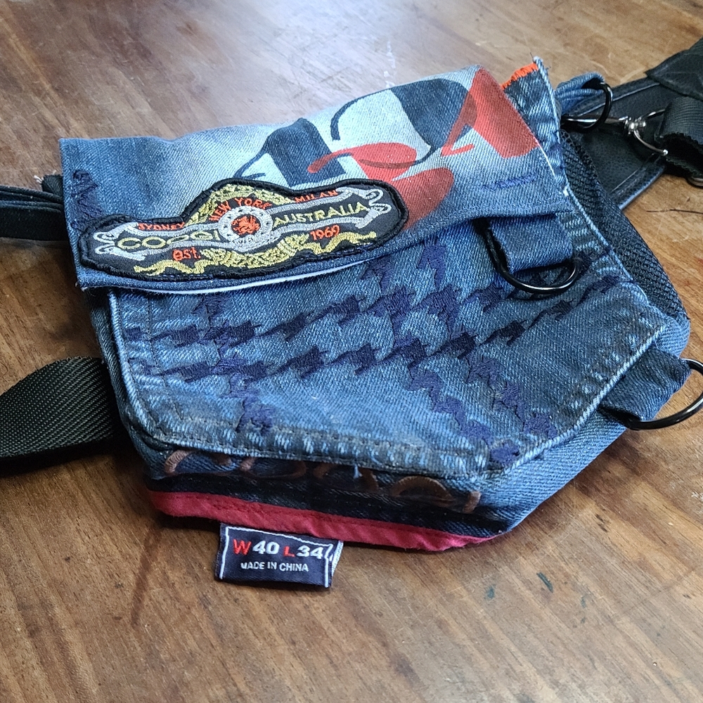 Coogi convertible bag